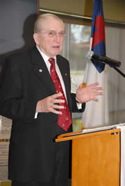 Dr. E. Bruce Heilman speaking