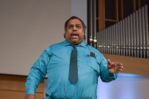 Daryl Davis speaks of racism and the KKK at chapel
