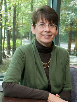Dr. Tracy Hartman