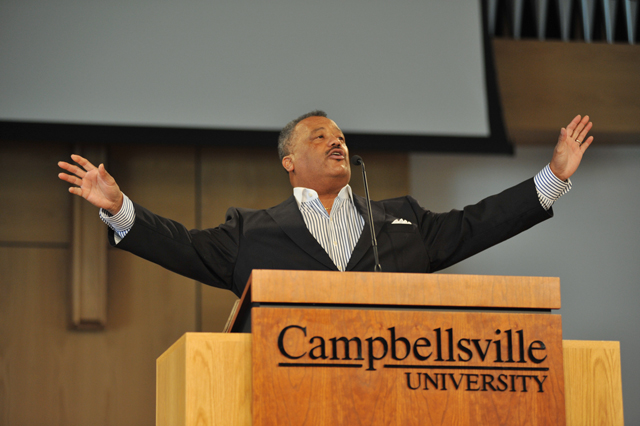  The Rev. Fred Luter Jr. of Louisiana speaks to Campbellsville University at the Pastors and Church Leaders Conference. (Campbellsville University Photo by Bayarmagnai "Max" Nergui)