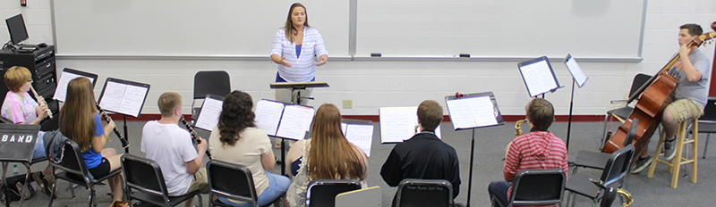 High school students attend a class during Campbellsville University's Chamber Music Camp. 