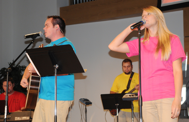  The Praise Band performs at the opening FIRST CLASS in Ransdell Chapel. From left are: Josh Hensley of Campbellsville and Megan Massey of Science Hill, Ky. In back from left are Matt Hodge, instructor in music and fine arts recruiter, and Drew Underwood of Campbellsville. (Campbellsville University Photos by Christina Miller)