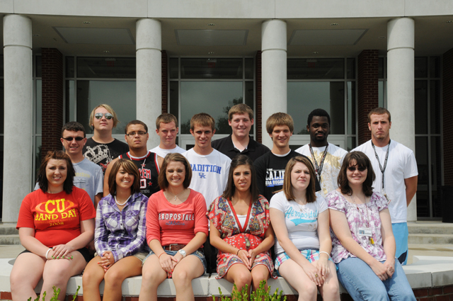Campbellsville University’s three-week Summer Education Experience program prepares students for college life. SEE program participants for 2010 include from left: Front row – Quinn Judd, Greensburg, Ky.; Rebecca Nehring, Williamstown, Ky.; Alex Martin, Unionville, Tenn.; Kathryn Maldini, Bardstown, Ky.; Christen Spradlin, Monticello, Ky.; and Kristen Lizer, Lexington, Ky. Back row— Mark Lancaster, Lawrenceburg, Ky.; Tyler Bland, Campbellsville, Ky.; Tyvone Reardon, Springfield, Ky.; Ryan Gibson, Louisville, Ky.; Jacob Sims, Danville, Ky.; Zach Elza, Hebron, Ky.; Cody Clark, Lebanon Junction, Ky.; Brandon Lott, Louisville, Ky.; and Jordan Majors, Smiths Grove, Ky. (Campbellsville University Photo by Christina Miller)
